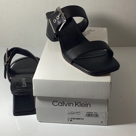 Calvin Klein Women's Averie Heeled Sandal - Picture 6 of 7